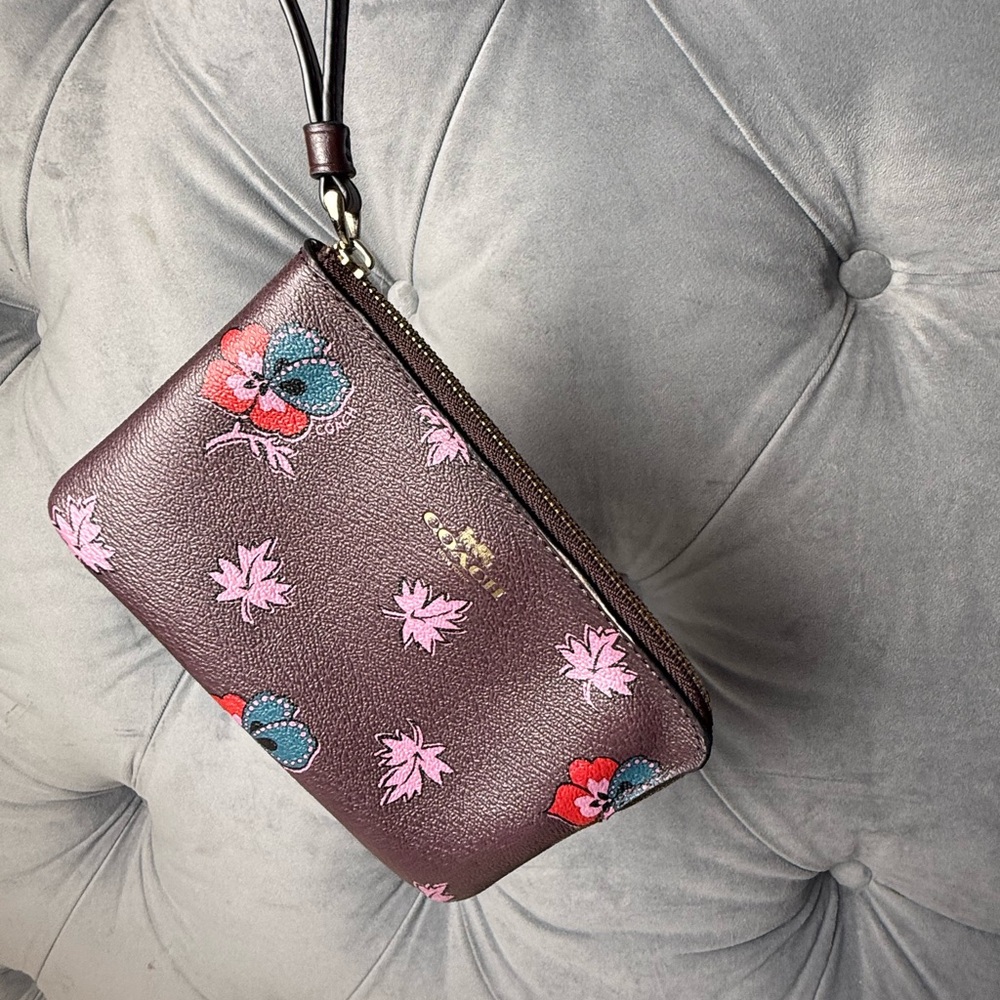 Coach Wildflower Print Dk Purple Wristlet Wallet‎ Ltd